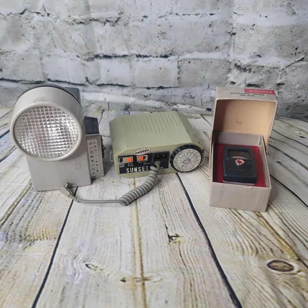 Vtg Polaroid Exposure Meter PR23A Wink Light and Sunset TR100 Meter 3 Untested